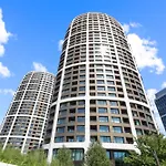 아파트 Skypark 1-bedroom On Floor 10 With View And Parking By Skyviews 브라티슬라바