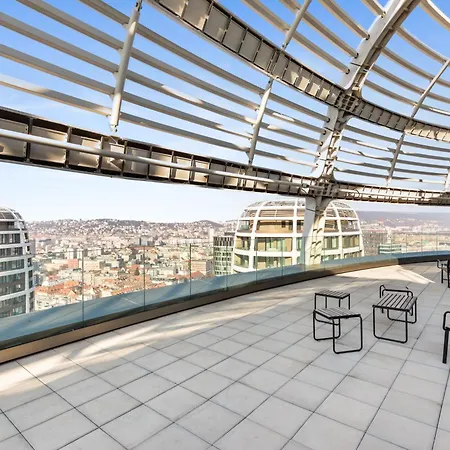 شقة Skypark 1-Bedroom Apartment On Floor 10 With City View And Parking By Skyviews براتسيلافا